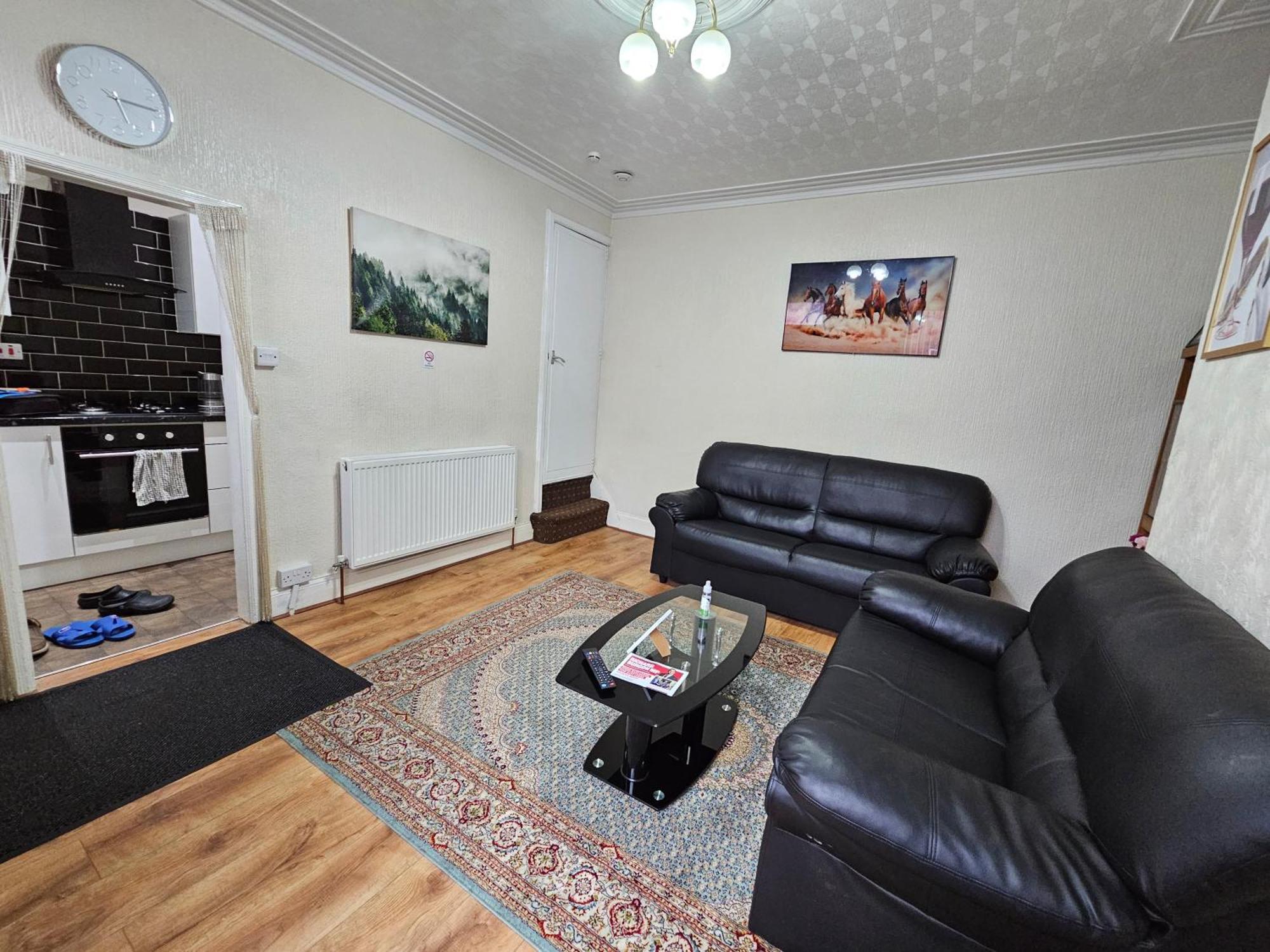 Bright Sunny, Double Bed With Garden, Tv And Wi-Fi Otel Leeds  Dış mekan fotoğraf