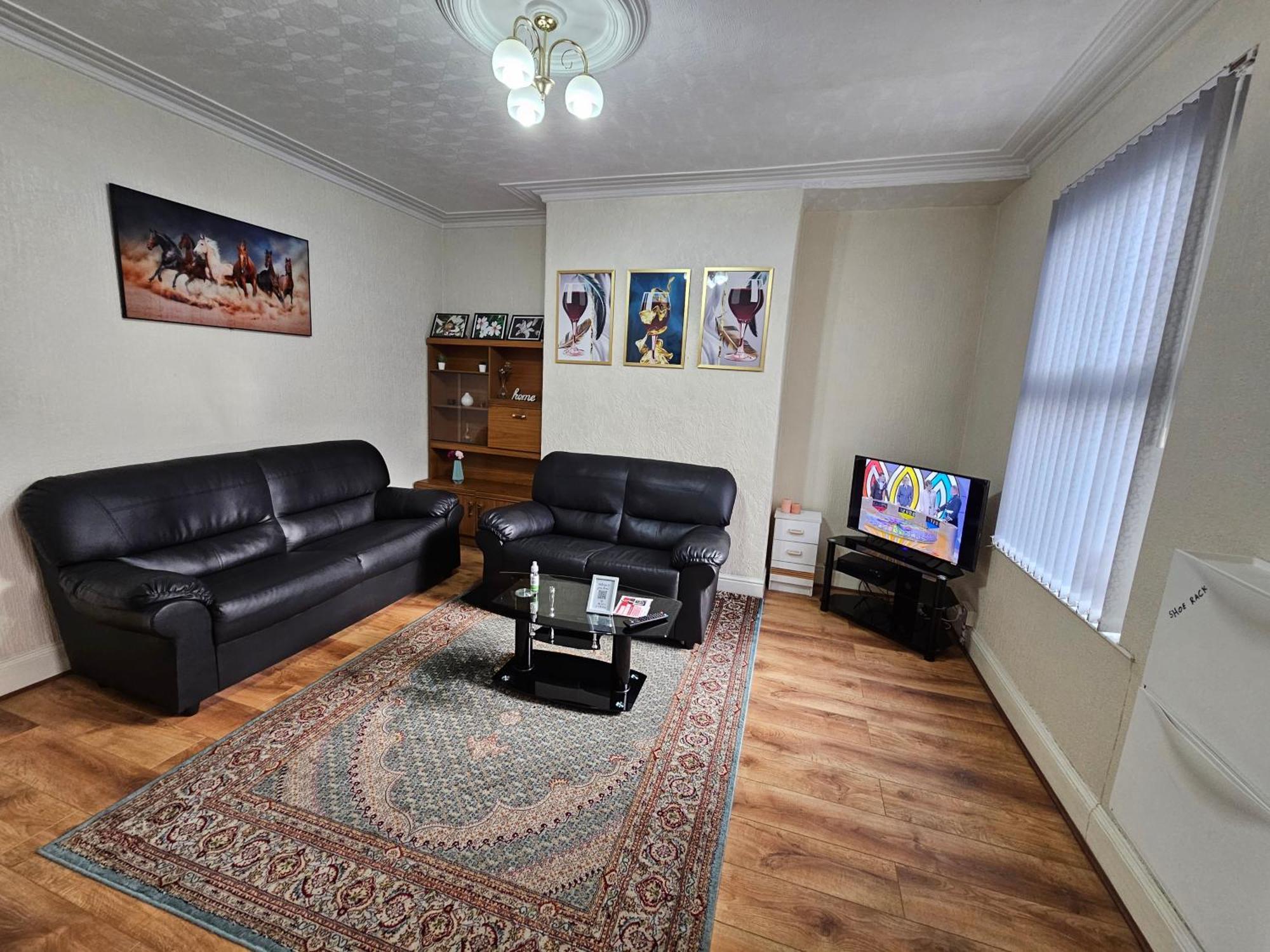 Bright Sunny, Double Bed With Garden, Tv And Wi-Fi Otel Leeds  Dış mekan fotoğraf